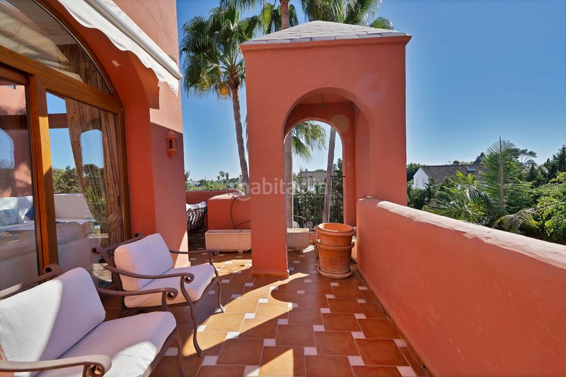 Foto 96b10a9c-1f82-4524-98ee-e05c65a882dc. Tríplex amb aparcament piscina a Guadalmina Baja Marbella