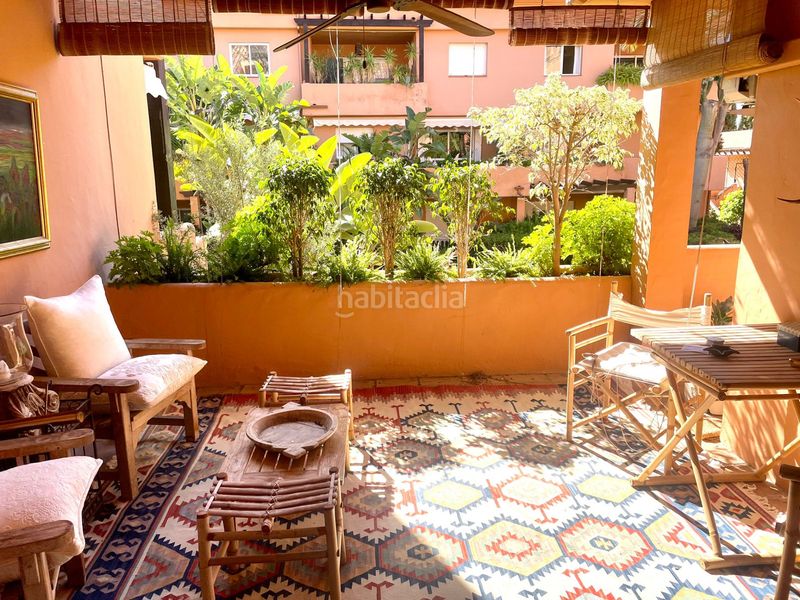 Foto 0a970e34-e7d9-4f94-af82-72f4ac0f0b44. Apartament amb aparcament piscina a lomas de Marbella club Marbella
