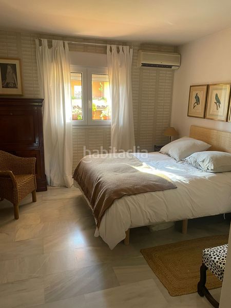 Foto 0fdbf28b-8a0c-475a-808c-e3826c38291e. Apartament amb aparcament piscina a lomas de Marbella club Marbella