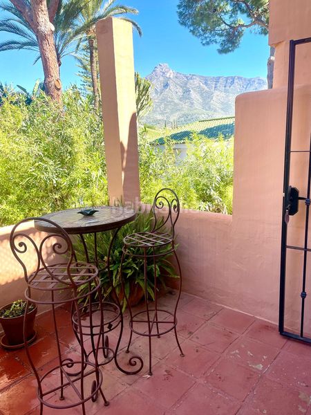 Foto 7a96d8aa-d18c-4950-b40b-b5df5038b2af. Apartament amb aparcament piscina a lomas de Marbella club Marbella