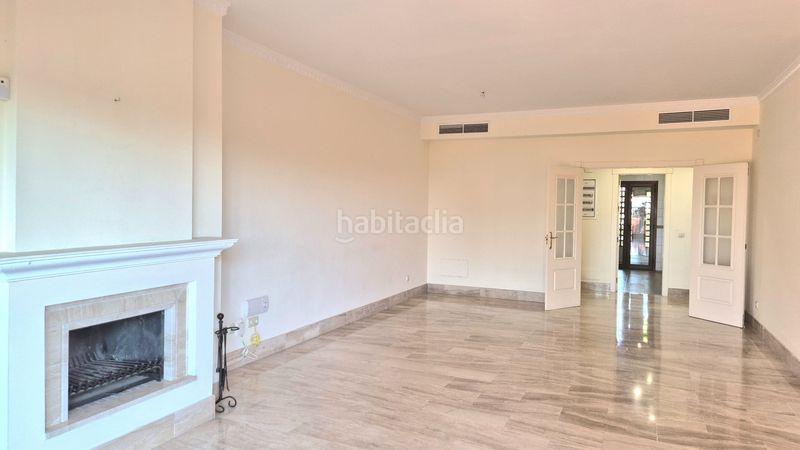 Foto 20dd1d31-e059-41fa-a137-fb1b4dcc6228. Àtic amb calefacció aparcament piscina a Guadalmina Baja Marbella