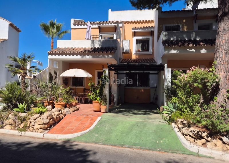 Foto 57e8ab35-ea17-407b-ab4a-0b7b71ef7c4a. Casa amb aparcament a La Quinta Benahavís