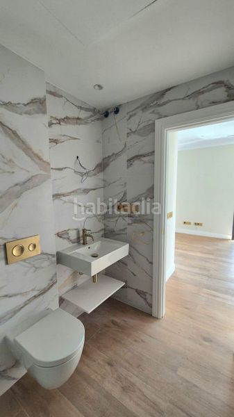 Foto 0d8531ed-d48c-4897-a842-3f9109a7cdb4. Edificio in Centro Estepona