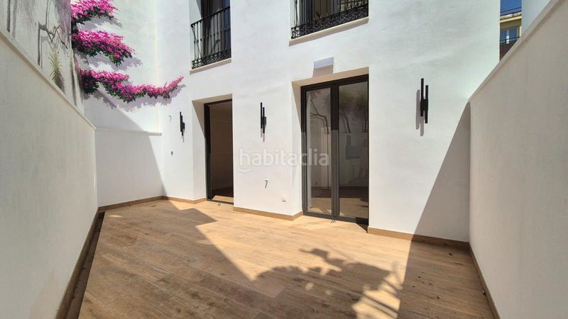 Foto 4f529daf-89d1-436a-bc65-d26a43b05dfd. Edificio in Centro Estepona