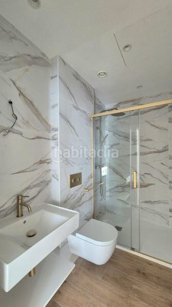 Foto 58c5d023-9743-469c-8807-01480c7e0304. Edificio in Centro Estepona