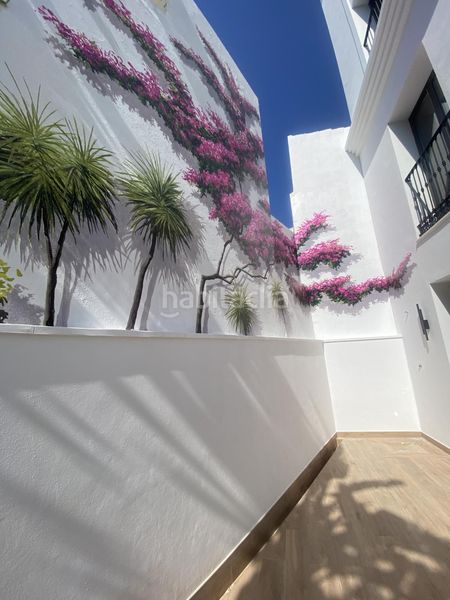 Foto bd3a4a54-1c0e-474b-87df-e8bb4aa1641a. Edificio in Centro Estepona