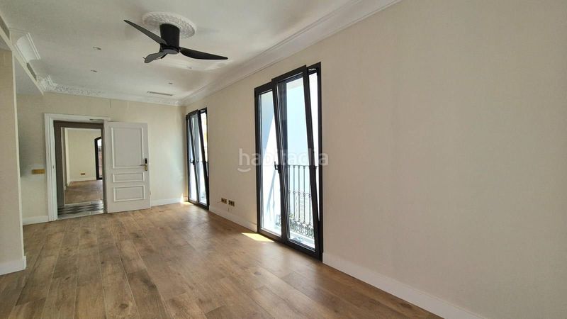 Foto c08f47fc-6487-4467-a493-924e31e1adbc. Edificio in Centro Estepona