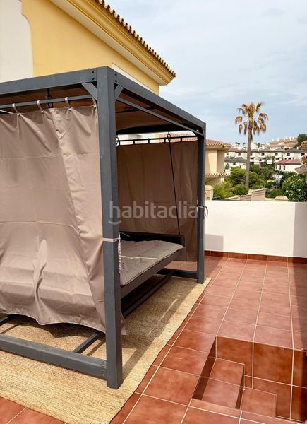 Foto 5f9ecf6f-e076-4010-afbf-f95e51014912. Casa amb aparcament piscina a Riviera del Sol Mijas