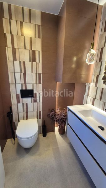 Foto ef08c6ad-cf91-4965-8b66-46a82a34101d. Casa amb aparcament piscina a Riviera del Sol Mijas