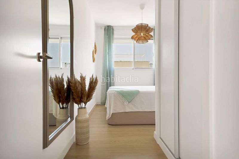 Foto f3cc9607-3b3b-4fbd-8116-64140b6378cf. Àtic amb aparcament piscina a Centro Estepona