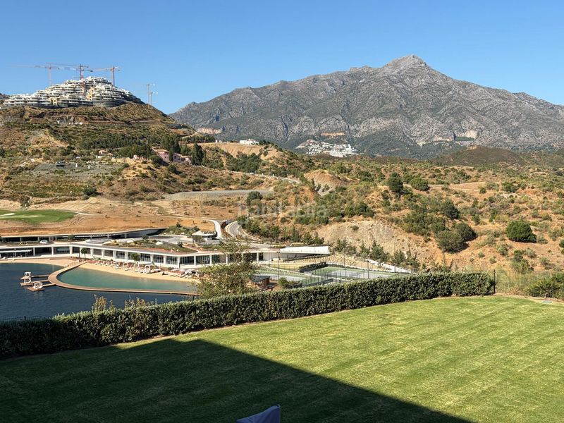Foto 6a070fdd-9ff1-4ffa-bef3-a34b76a2f815. Apartament amb calefacció aparcament piscina a Playa Bajadilla - Puertos Marbella