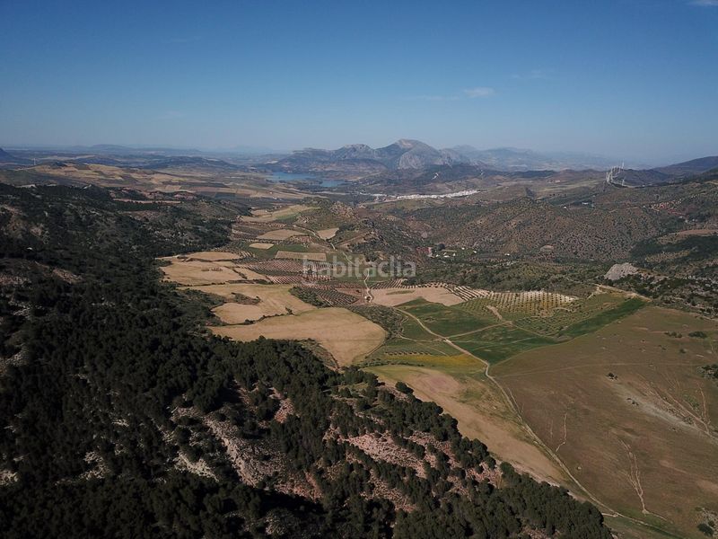 Foto fe012cca-6d2e-4164-97dd-c3a37e1ae7d5. Terreno residencial impresionante finca edificable cerca de málaga en Ardales
