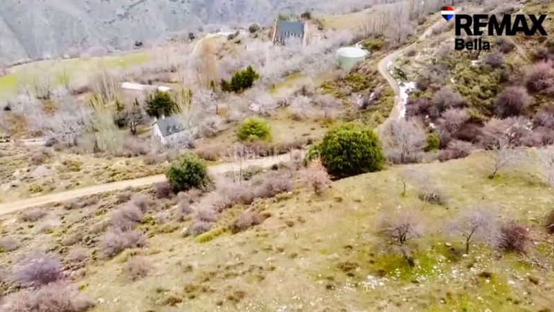 Foto aafcd0d6-95fc-422c-86cb-50cca2950312. Terreno residenziale in Güéjar Sierra