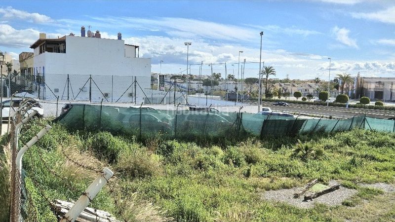 Foto 108a89fd-a014-4b72-8b0a-5ffb10f37701. Terreny residencial a Cancelada Estepona