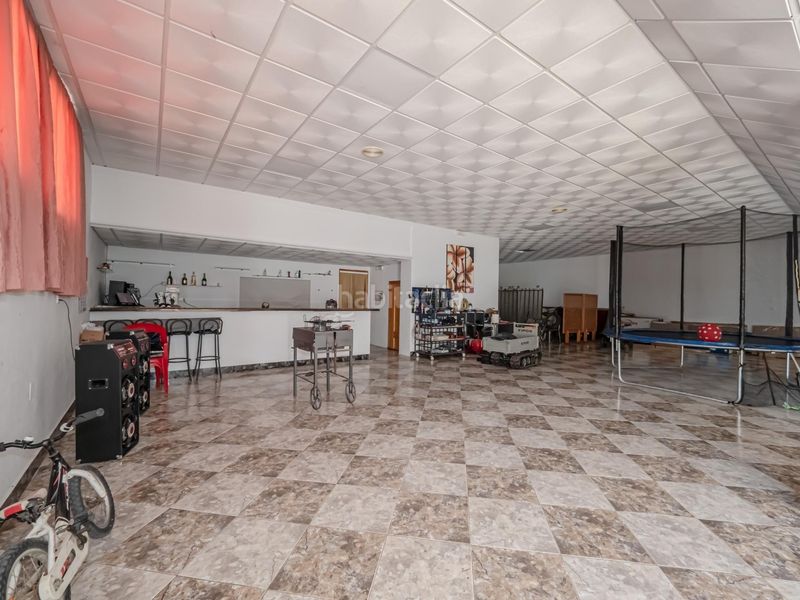 Foto 007c984d-e625-4d0f-9930-6b73764de574. Local comercial a Alozaina