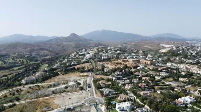 Foto 2b25cd9e-5864-496b-a466-6570740adaf9. Terreny residencial a Centro Estepona