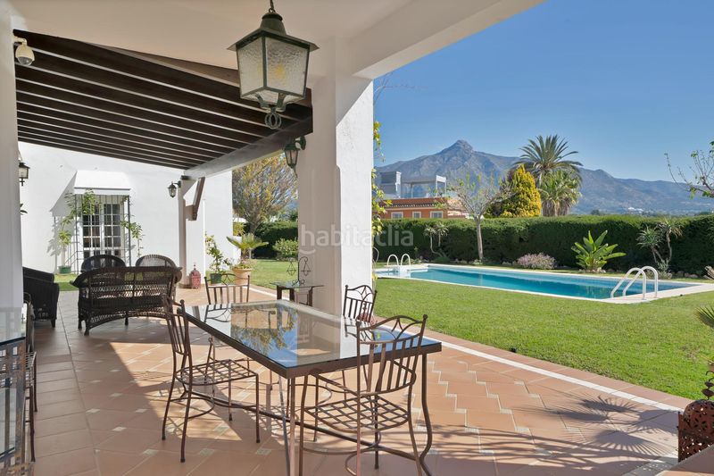 Foto e53b1ed6-56e6-47cf-9739-6f891e791e21. Xalet amb aparcament piscina a Las Brisas Marbella
