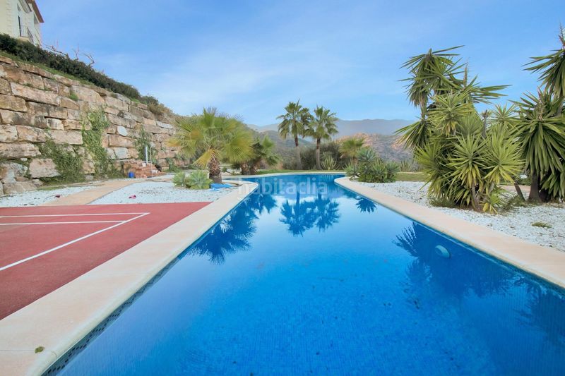 Foto 572a25f6-e940-4b6c-b00d-6655f3a304ce. Xalet amb calefacció piscina a Centro Estepona