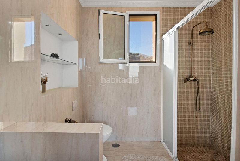Foto 97d47777-1048-455b-b2df-a72688c8e514. Xalet amb calefacció piscina a Centro Estepona