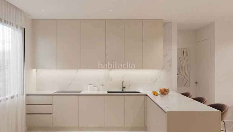 Foto 5c1f2a4b-ffea-460d-bbbc-e6102afabfb6. Apartament amb piscina a Centro Estepona