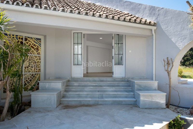 Foto 58e75b80-a631-41c9-afc6-2c93a750712a. Local comercial a Paraiso - Barronal Estepona