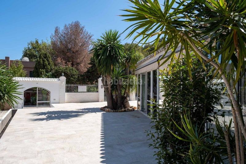 Foto ab3fea0b-a31c-41c9-8ac1-1d1d8b461a0b. Local comercial a Paraiso - Barronal Estepona