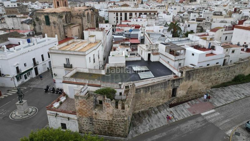 Foto 1c9fdb2c-8320-419e-96a5-5070f43a3a66. Casa amb aparcament a Tarifa ciudad Tarifa
