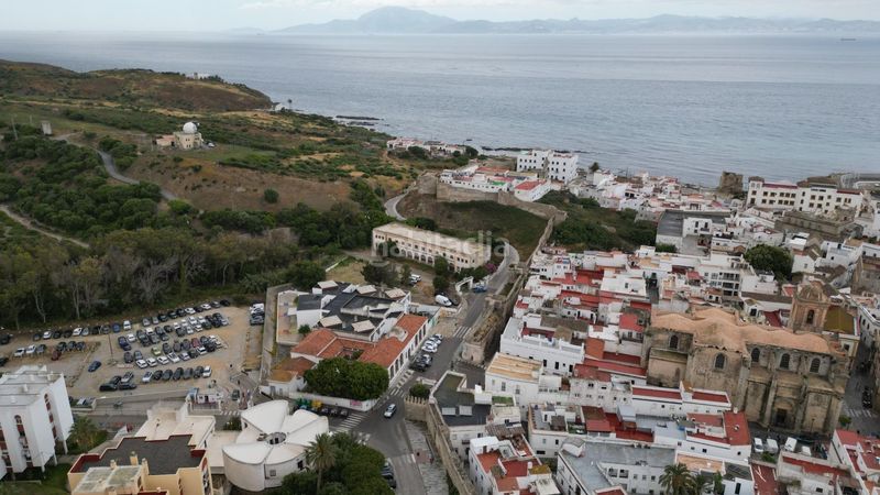 Foto 3c4ccf59-3db9-4fe1-ae6d-653956a95e44. Casa amb aparcament a Tarifa ciudad Tarifa