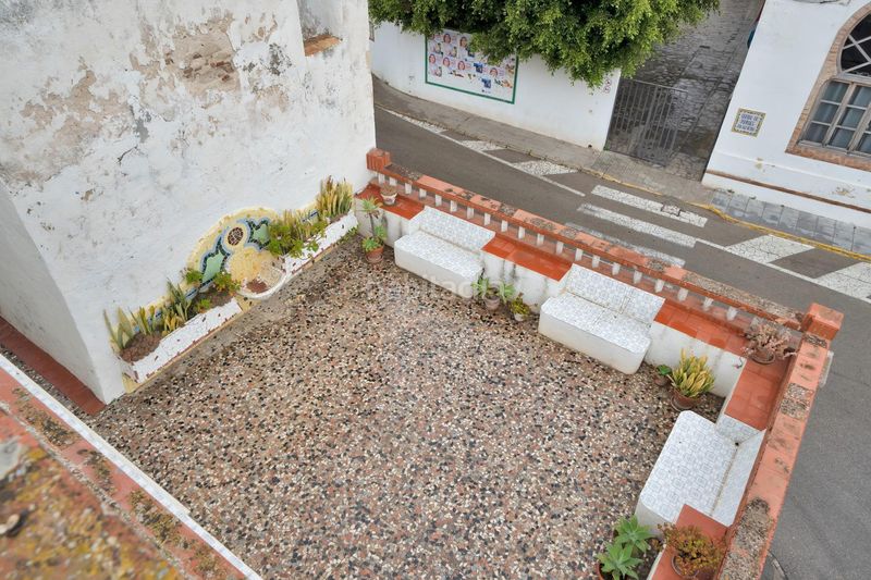 Foto 5926404c-b137-4d1c-bc5e-69a8fbdbd506. Casa amb aparcament a Tarifa ciudad Tarifa