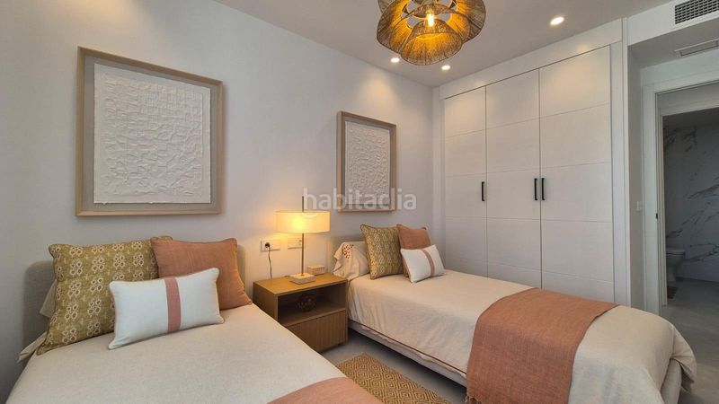Foto 1f83b2c8-26e7-41aa-a9a3-0f9475c058f8. Apartamento ático de diseño con gran solárium y vistas al mar en Montemar, en Torremolinos