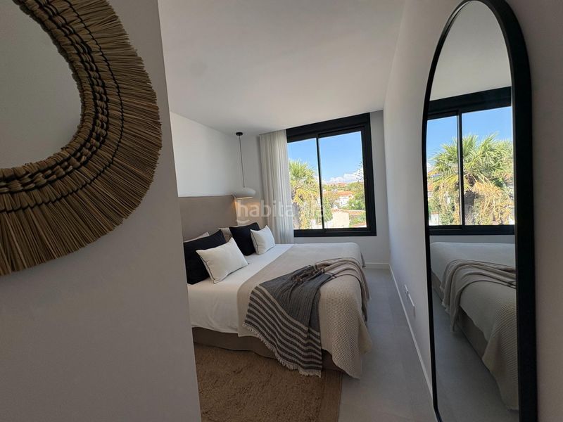 Foto 6404d469-9a8d-46b2-8d7a-0f07cf653284. Apartamento ático de diseño con gran solárium y vistas al mar en Montemar, en Torremolinos