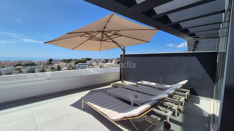 Foto 66f23b44-0e82-4add-b181-6a391bcc1c45. Apartamento ático de diseño con gran solárium y vistas al mar en Montemar, en Torremolinos