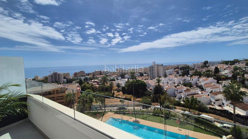 Foto 67260f92-aca7-4fbe-96c0-f111901c1710. Apartamento ático de diseño con gran solárium y vistas al mar en Montemar, en Torremolinos
