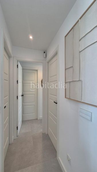 Foto 6f472275-297e-44e6-8508-2816d0dcff79. Apartamento ático de diseño con gran solárium y vistas al mar en Montemar, en Torremolinos