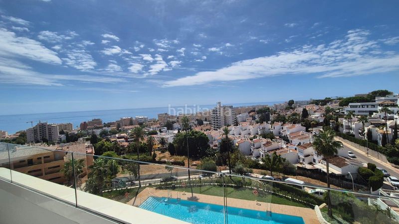 Foto a6c017c7-2462-44ff-aa33-e952763f4649. Apartamento ático de diseño con gran solárium y vistas al mar en Montemar, en Torremolinos