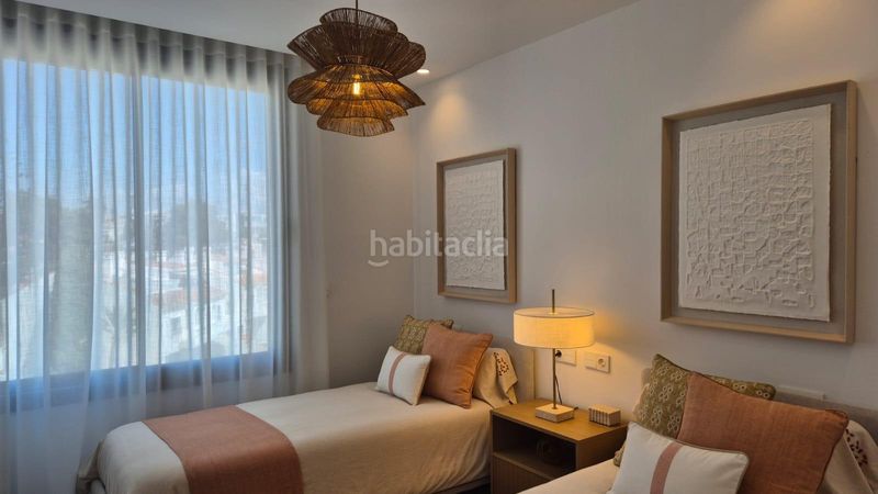 Foto d4dd7f00-b127-493a-8e8a-cc2beec0add1. Apartamento ático de diseño con gran solárium y vistas al mar en Montemar, en Torremolinos