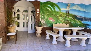 Rent Flat  Desconocido. Los menores  3 beds  2 baths  2.000