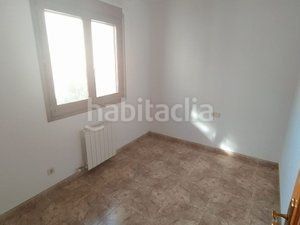 Foto 65a34ca2-bef2-43b9-9708-91a7a89e3d5f. Xalet amb xemeneia calefacció aparcament a Moià