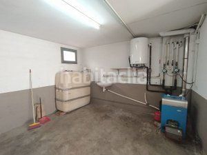 Foto e4fe0f14-4414-4a0e-bc54-3066892569d4. Xalet amb xemeneia calefacció aparcament a Moià