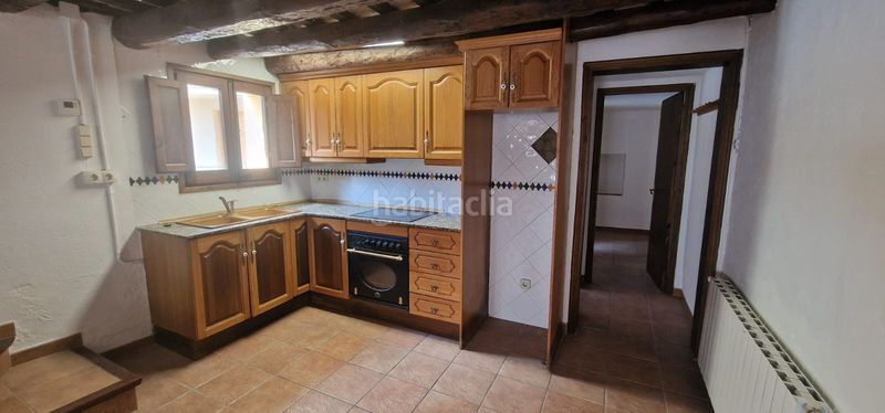 Foto d48ced6c-3b18-49fd-a1d7-fcb64e08c4eb. Casa adossada amb xemeneia calefacció a Moià
