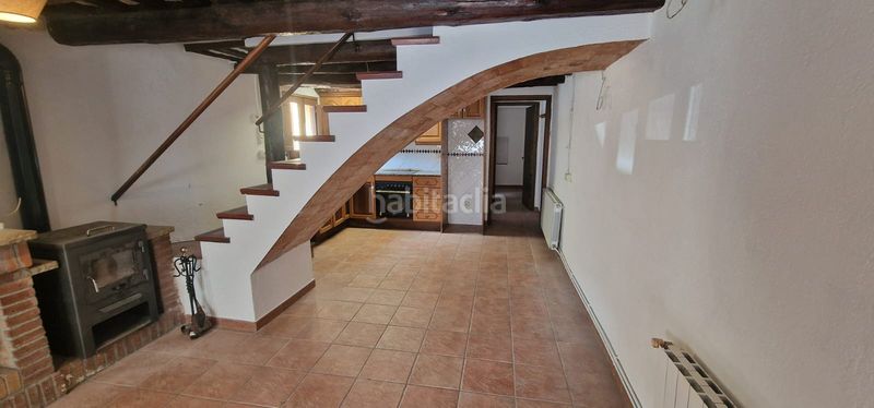 Foto d53b04a1-5168-4689-aa5b-a6fdd1a6feb1. Casa adossada amb xemeneia calefacció a Moià