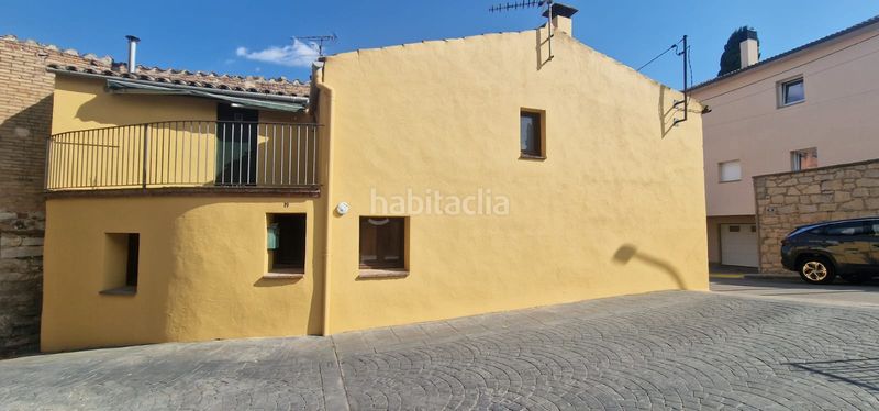 Foto e383e329-e86a-463a-bf54-b223eb8caf3e. Casa adossada amb xemeneia calefacció a Moià