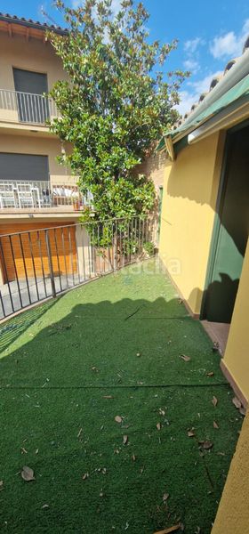 Foto f320546b-a98d-48cb-b929-b8fd0a4b90ae. Casa adossada amb xemeneia calefacció a Moià