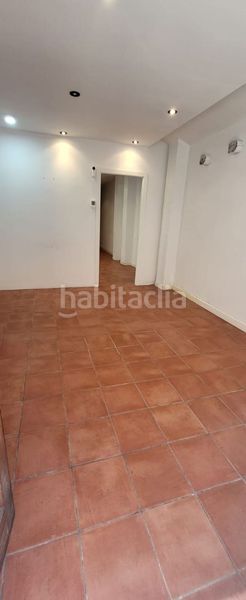 Foto 3064b517-c706-4195-a075-ef3d6473dc1a. Affitto locale commerciale in Moià