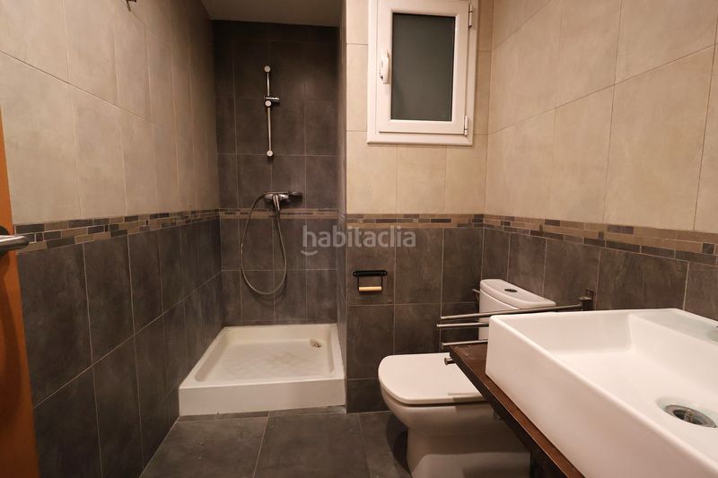 Foto 7e85ae4c-8723-4349-a891-9e9059bdba62. Pis amb calefacció a Barri del Centre Terrassa