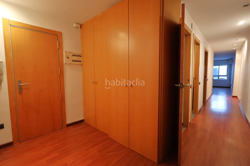 Foto f737c374-0ad0-4fb7-a967-acebe0a10ce4. Pis amb calefacció a Barri del Centre Terrassa