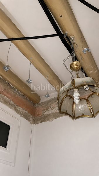 Foto 5557da00-d405-4eb3-932c-161839924cad. Edifici a Centre Rubí