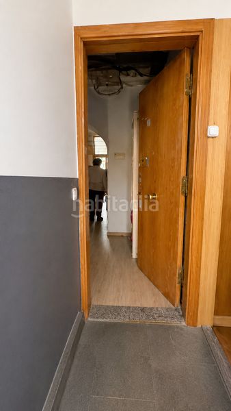 Foto b93ba77d-487e-4b3e-90d6-7816150df93c. Edifici a Centre Rubí
