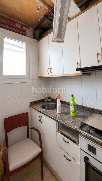 Foto dd60682a-d57a-4236-814d-4729c7bc820d. Edifici a Centre Rubí
