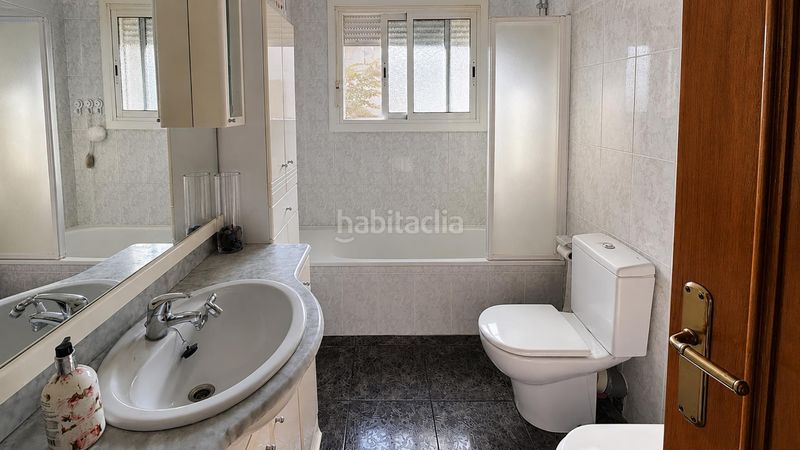 Foto a5275f2e-e6a2-4e43-b515-f4034bf5ca7f. Xalet amb calefacció aparcament piscina a Vacarisses